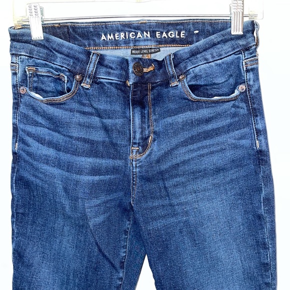 American Eagle Curvy Skinny Kick Jeans - Picture 4 of 12